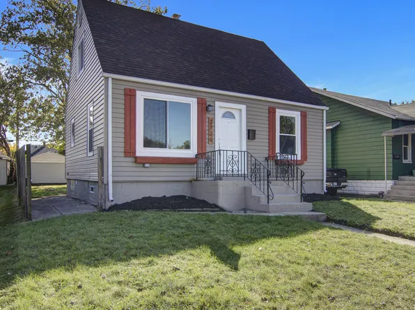 2726 Kenwood St, Hammond, IN 46323