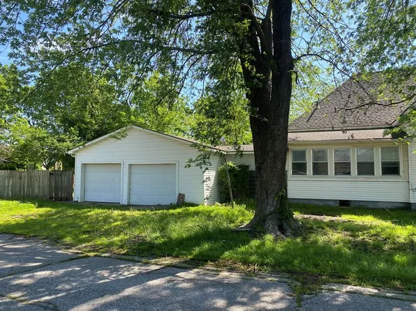 2231 Stevens Ave, Parsons, KS 67357