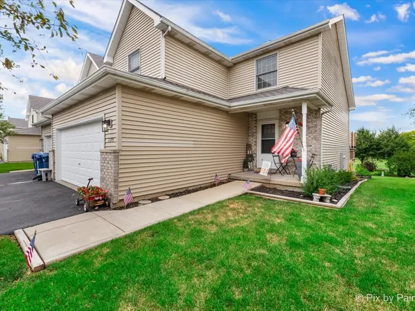 1175 Golf Ct #1175, Dekalb, IL 60115