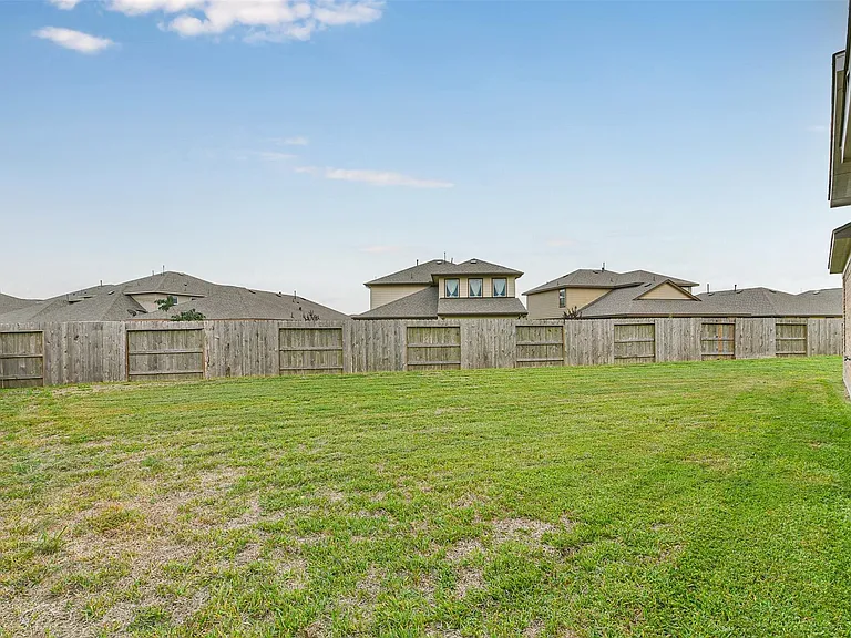 12617 White Cove Dr — Photo 46
