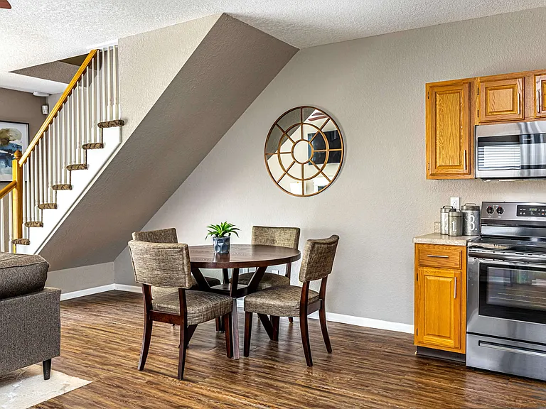 PineCrest Townhomes — Photo 18