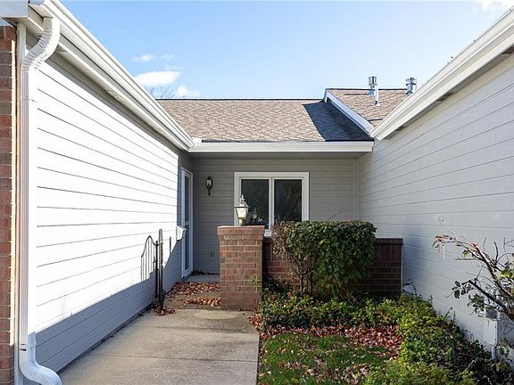 3rd image of 6503 N Revere Dr