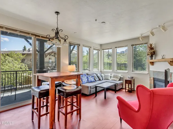 6749 N 2200 W APT B101, Park City, UT 84098