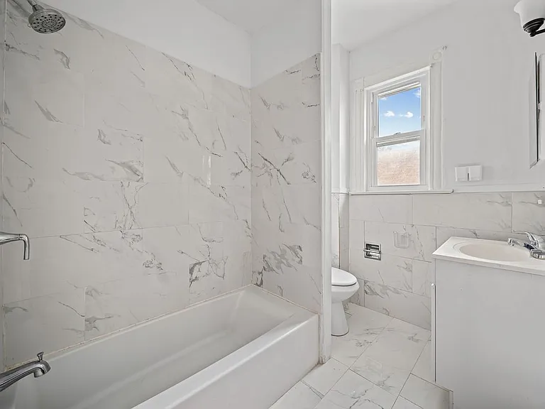 334 Redwood Ave #1 — Photo 5