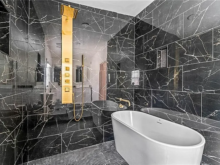 620 Echo St NW — Photo 18
