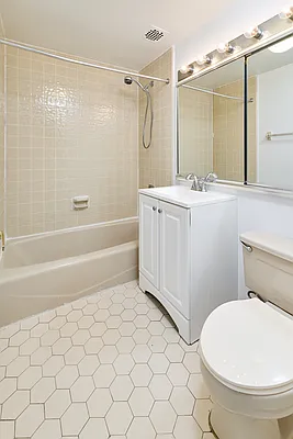Rented by Owner | media 6