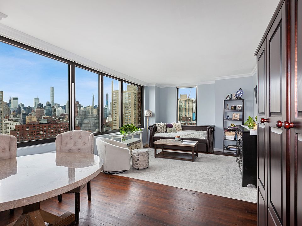 1st image of 52 E End Ave APT 22B