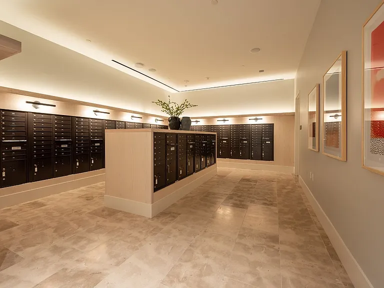 1212 Demonbreun St #1710 — Photo 39