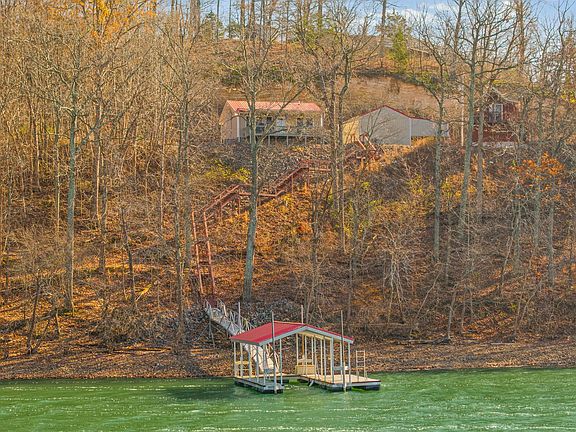 2nd image of 359 Riverview Dr