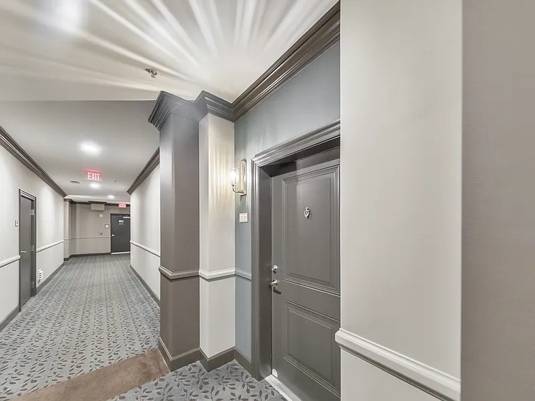 901 Abernathy Rd #1 — Photo 10