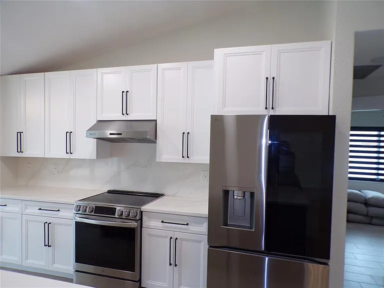 510 Medici Ct — Photo 37