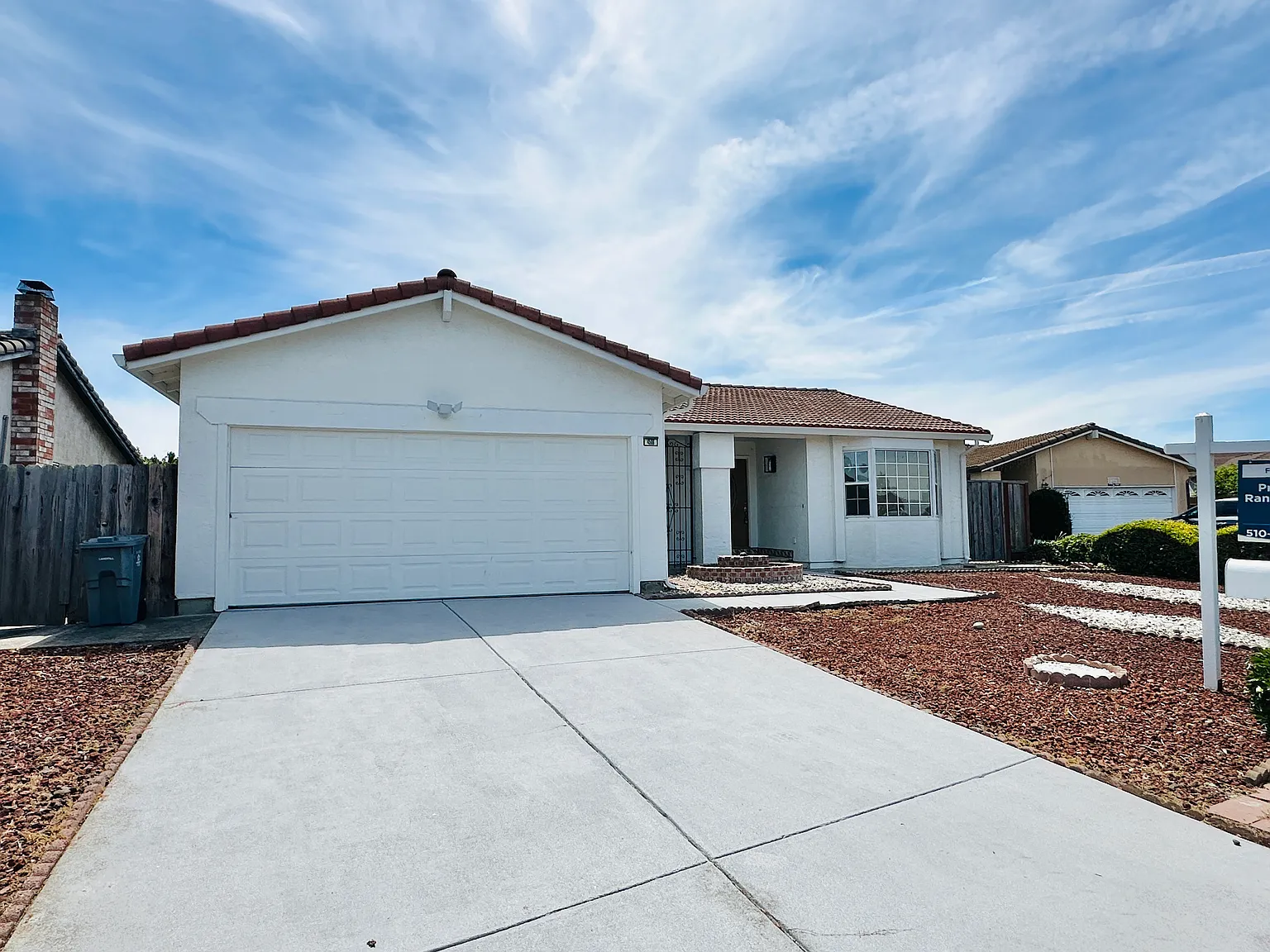 4 bed, 1550 sqft, $4,350 — Photo 2