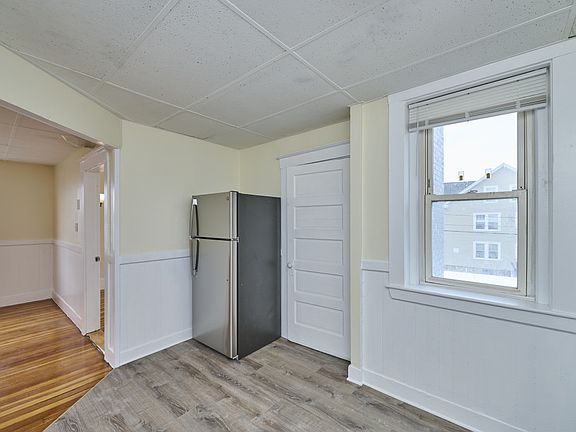 5th image of 44 Park St #4
