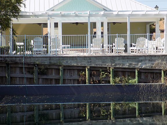 4th image of 111 Yacht Club Point