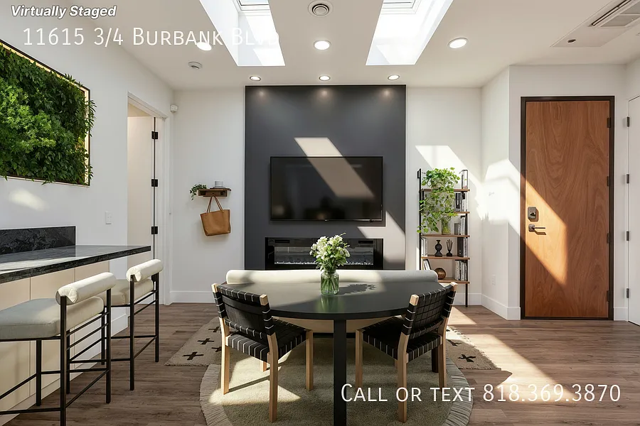 11615 3/4 Burbank Blvd
