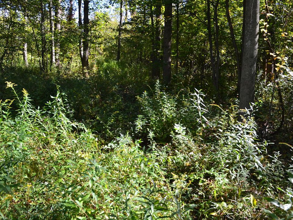 2nd image of 5312 Eighteen Mile Rd NE