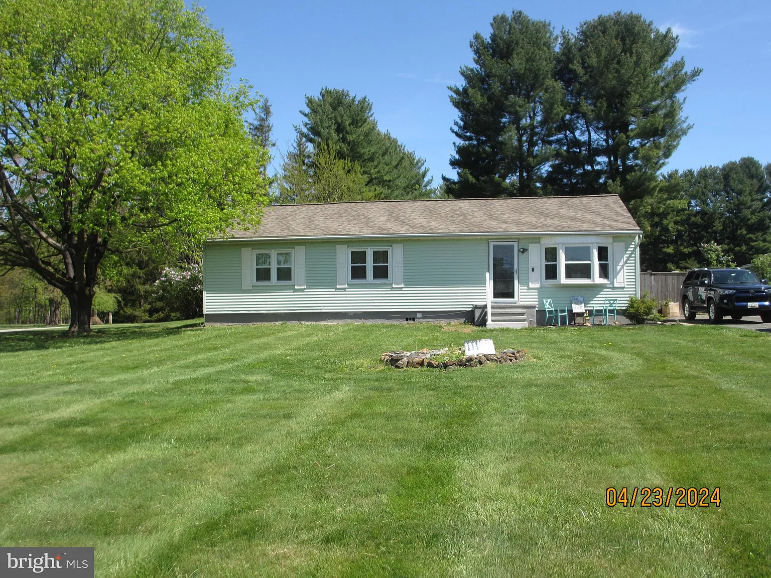 1414 N Tucker Rd photo 1