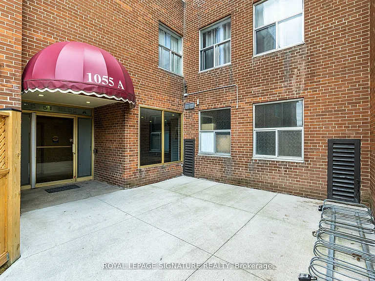 1055 A Forestwood Dr #103 — Photo 1