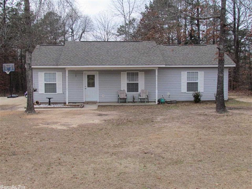 1st image of 804 W Dogwood Dr
