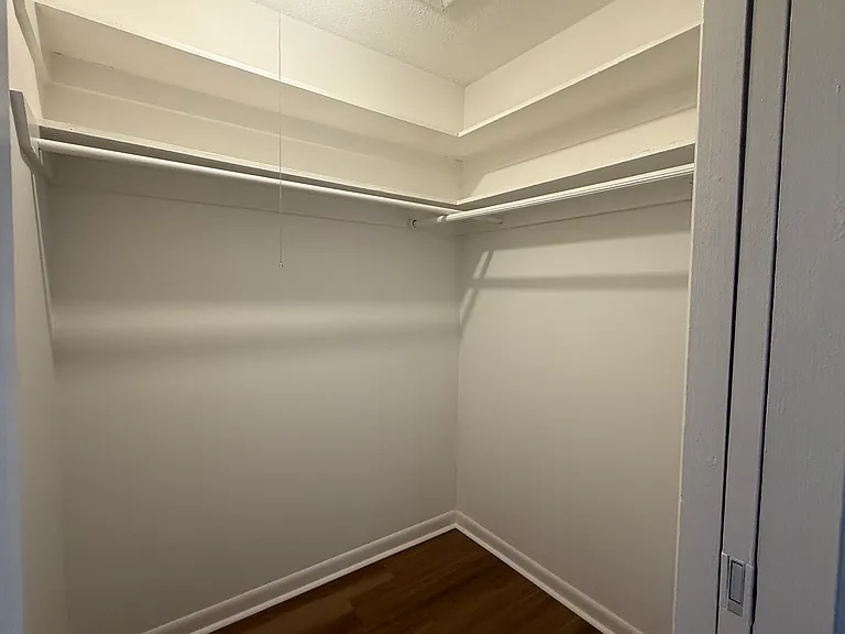 215 Westcliff Cir #C — Photo 17