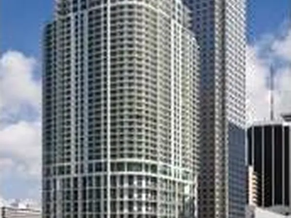 300 S Biscayne Blvd #T-2111, Miami, FL 33131