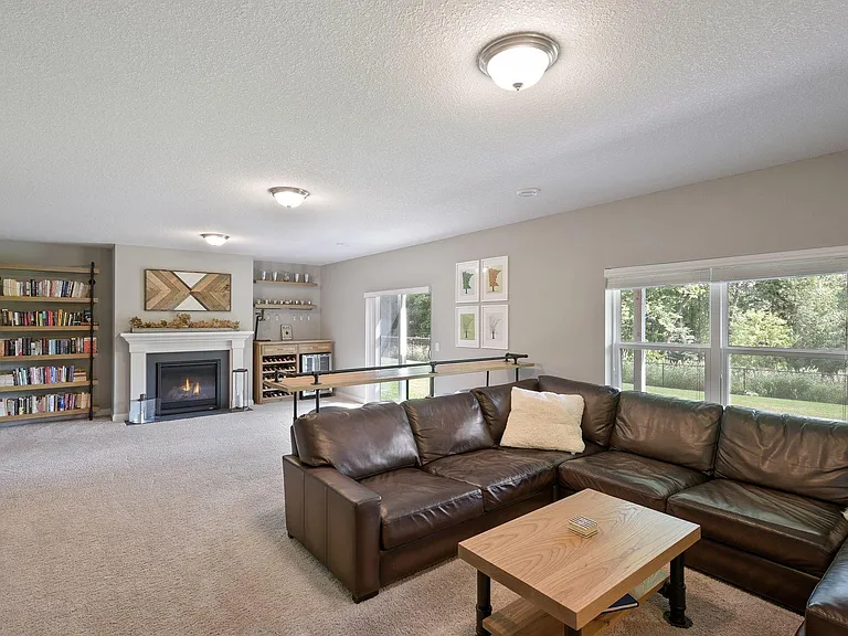 5596 Orchard Cv — Photo 37