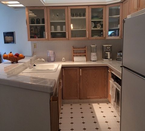 kitchen with all appliances