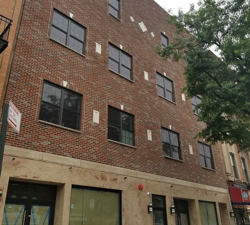 1st image of 2534 Steinway St #3C