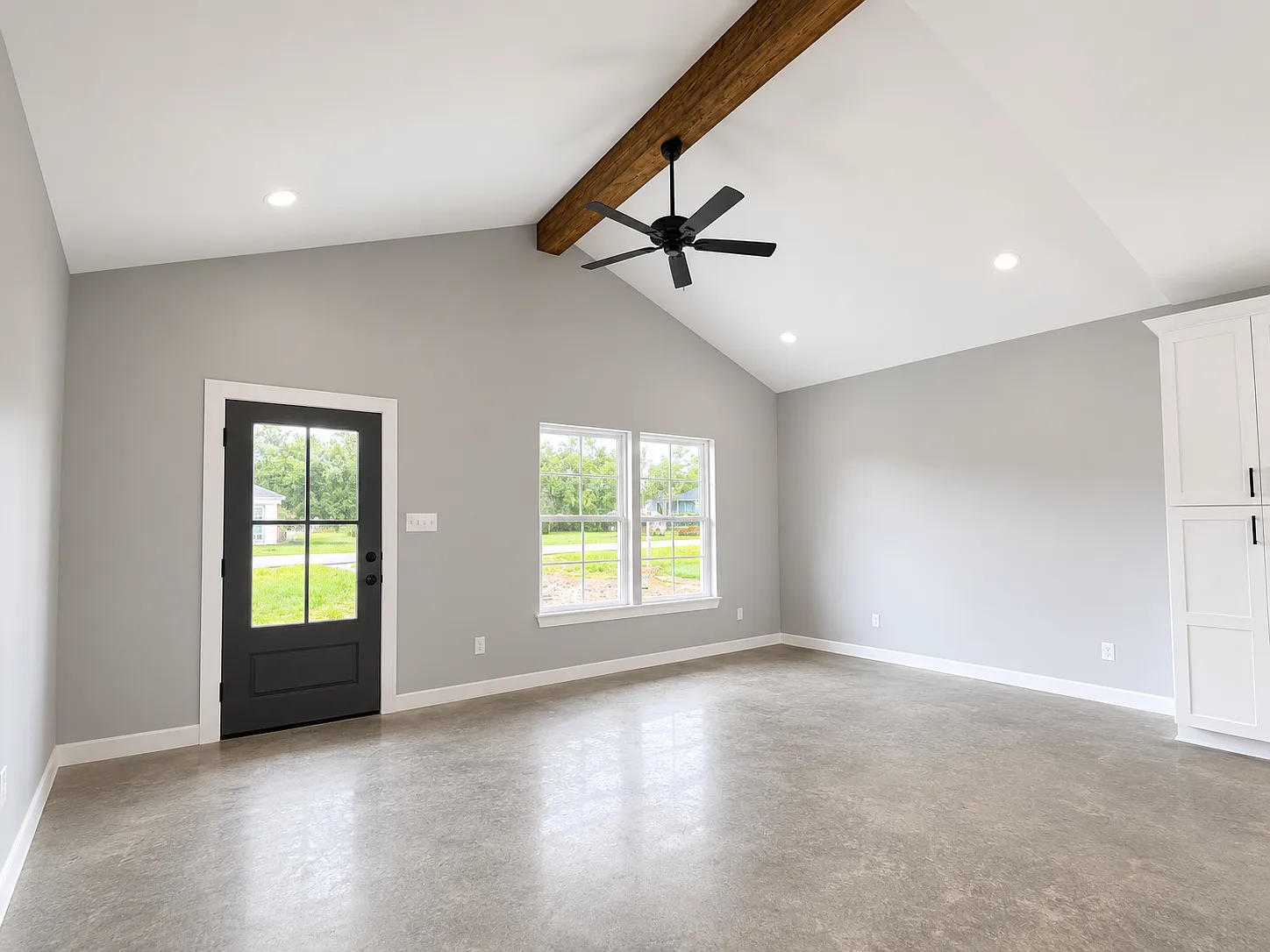 1153 Madeline Hts — Photo 3