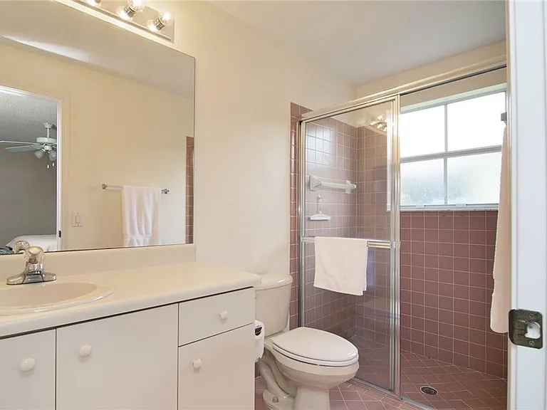 4297 Pine Ridge Ct — Photo 19