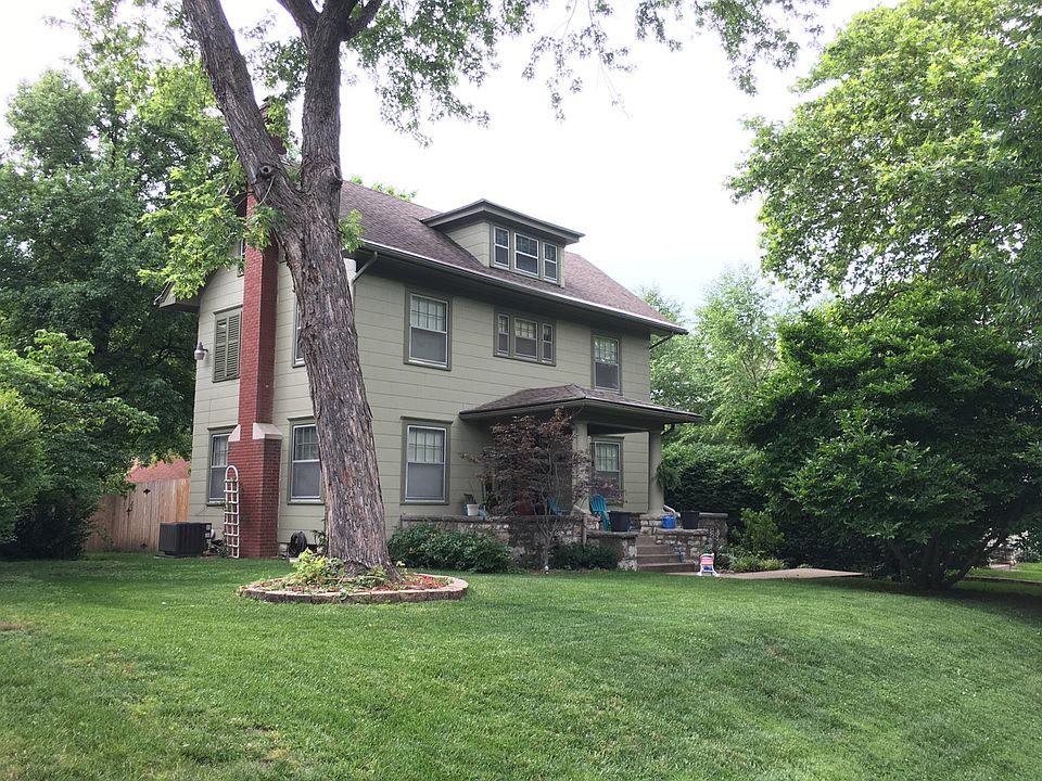Home sits back from street