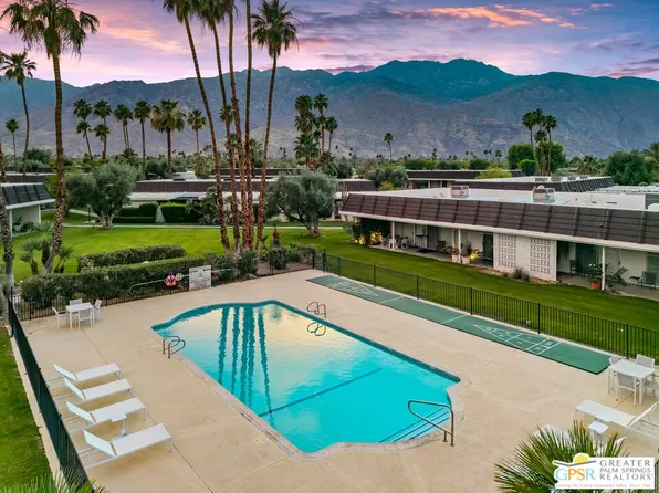 2667 E Jacaranda Rd, Palm Springs, CA 92264