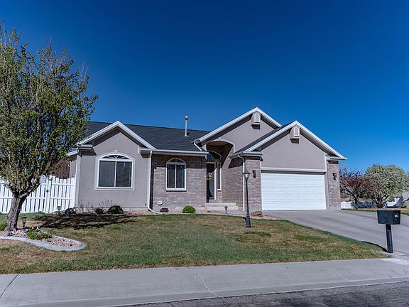 2nd image of 351 N Balsam Way