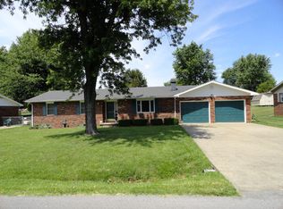6041 Ayer Dr, Madisonville, KY 42431
