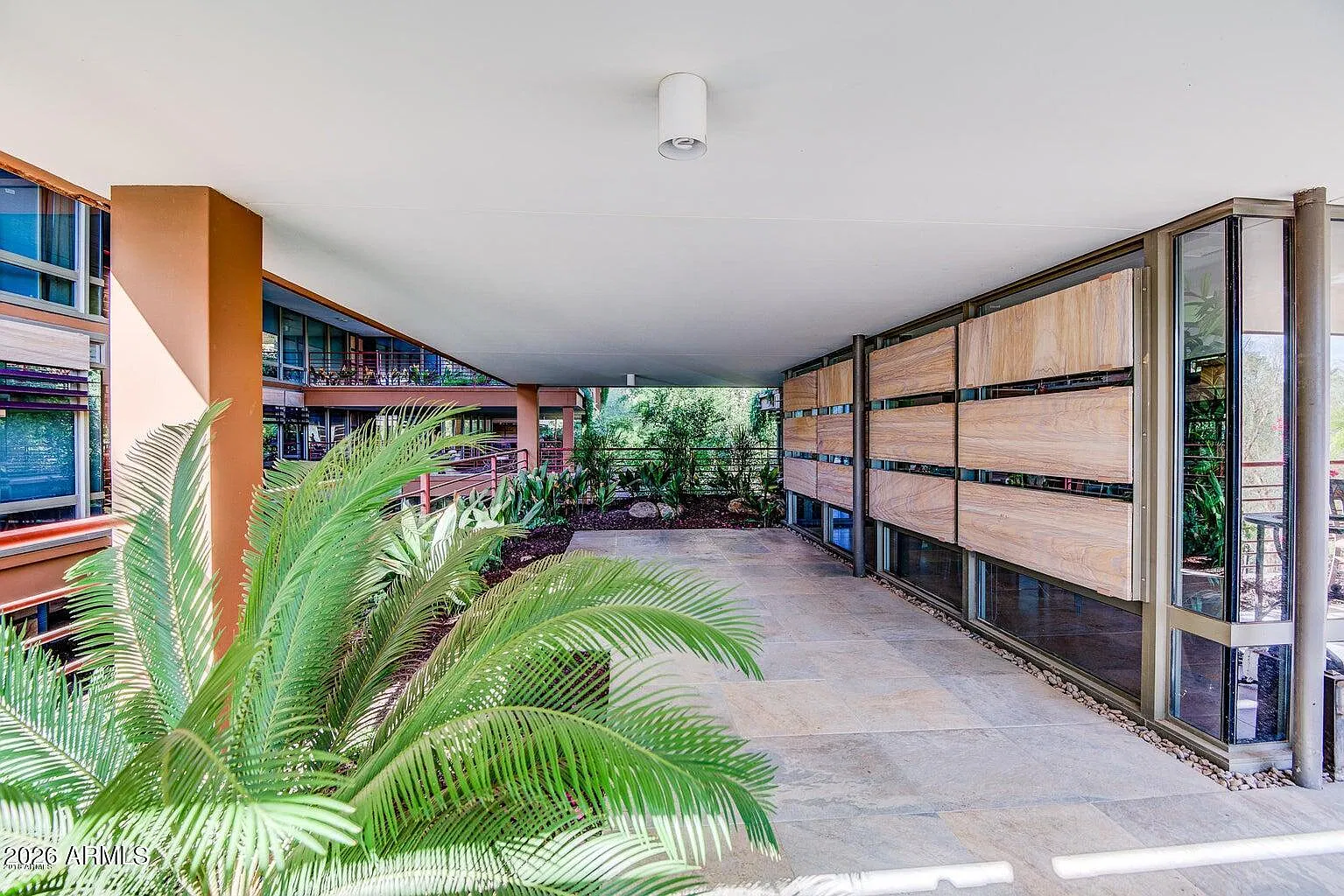 2 bed, $4,575 — Photo 4