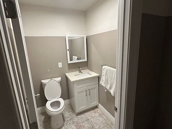 4th image of 2236 Inez St