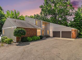 61583 Raintree Blvd, Sturgis, MI 49091
