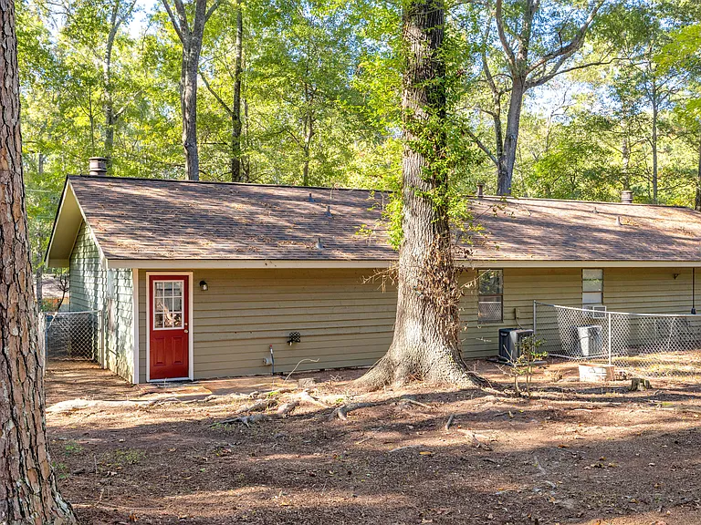 117 Blackmor Ct — Photo 22