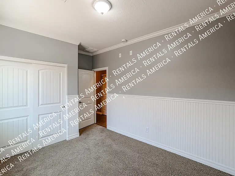 613 W San Carlos Way — Photo 19