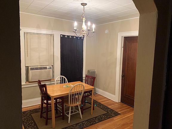 2nd image of 1674 Lauderdale Ave #4
