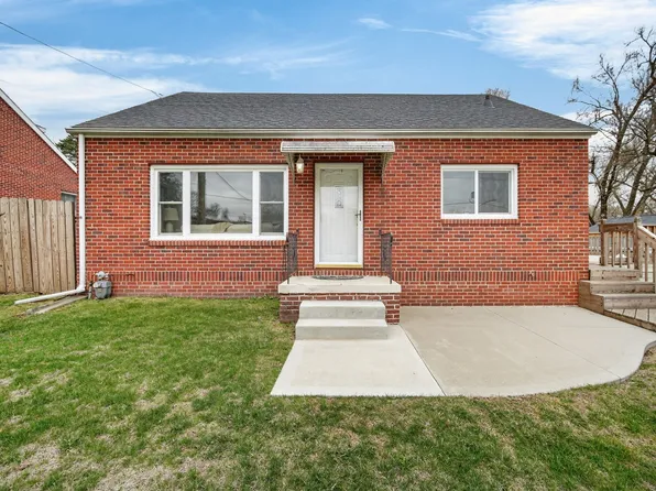 2500 Watrous Ave, Des Moines, IA 50321