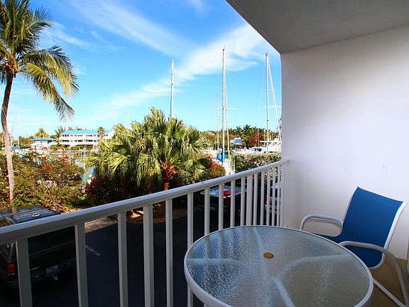 4th image of 95 Coco Plum Dr APT 2C