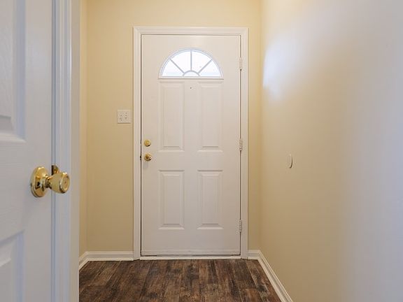 5th image of 4173 Hamilton Cir