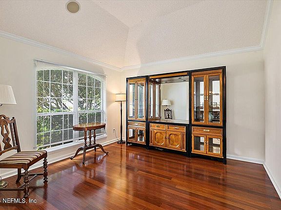 3rd image of 3629 SHADY WOODS Street S