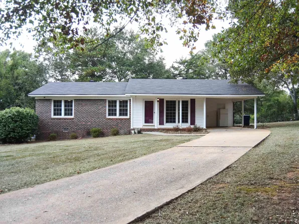 1100 Virginia Ave, Talladega, AL 35160