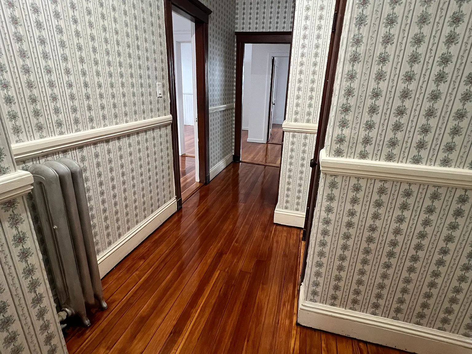 75 Cottage St — Photo 3