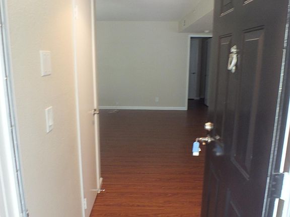 5th image of 635 Canyon Oaks Dr APT D