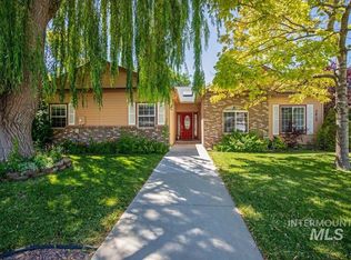 3412 S Michigan Ave, Caldwell, ID 83605