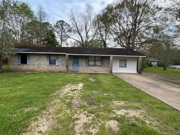 349 E North St, Gloster, MS 39638