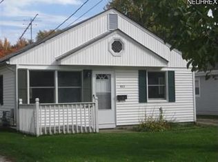 822 Boston Ave, Elyria, OH 44035